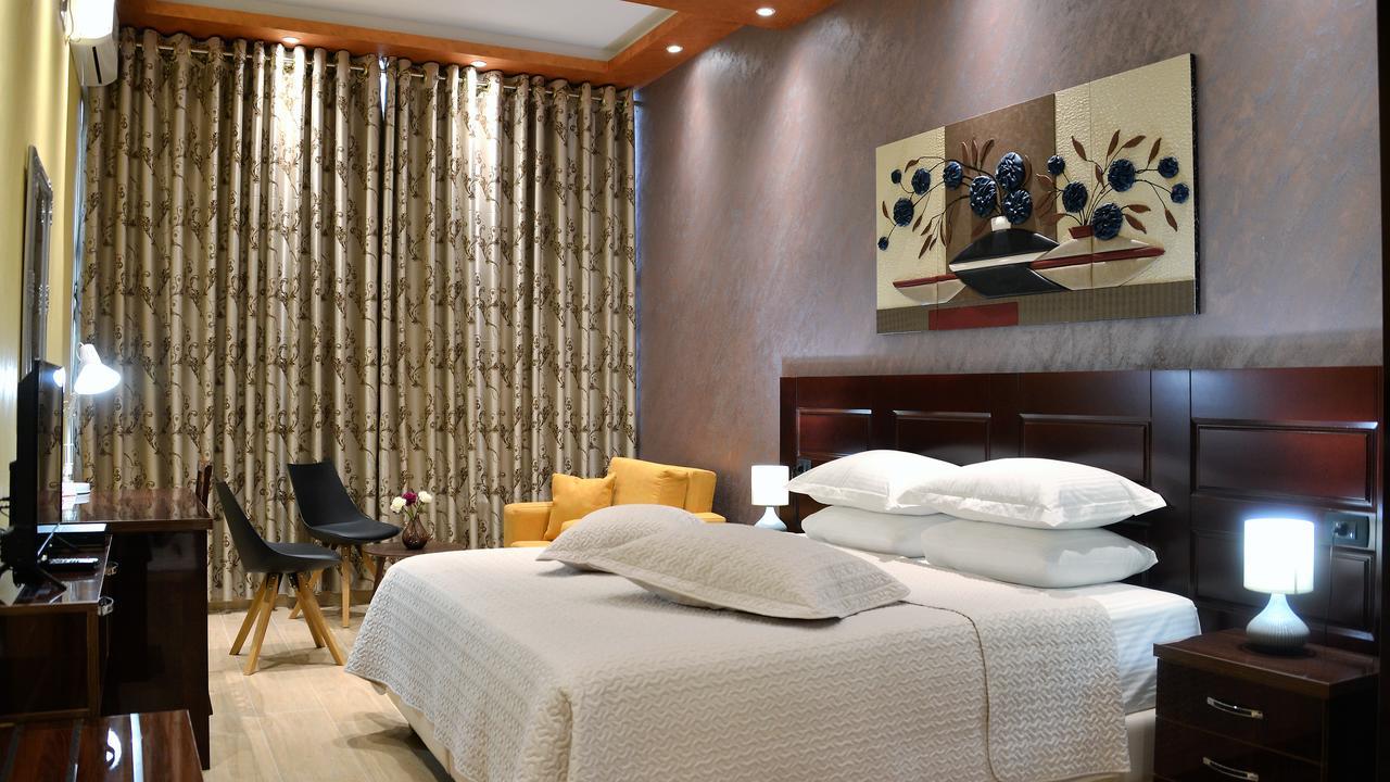 Comfort Hotel フィエル エクステリア 写真